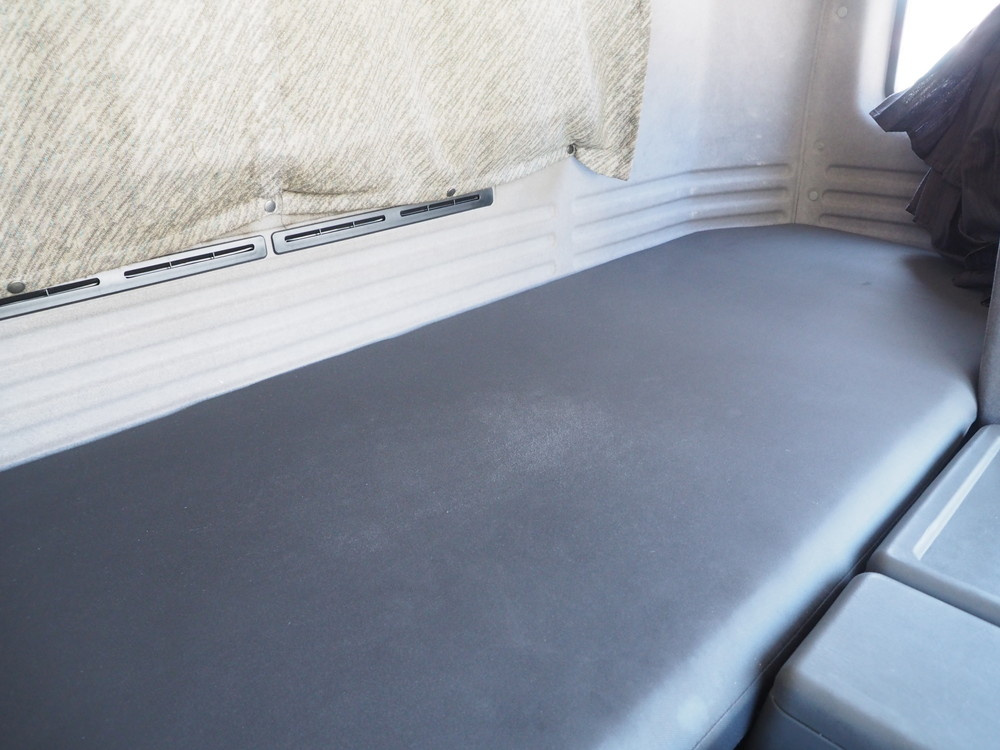 いすゞ ギガ ウイング車 大型 QKG-CYJ77A 年式 H27[写真43]