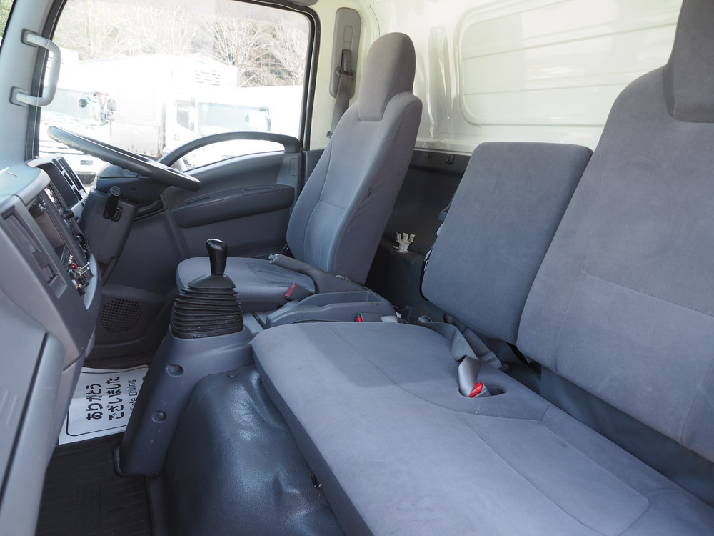 いすゞ エルフ 冷凍バン 小型 SKG-NPR85AN 年式 H23[写真32]