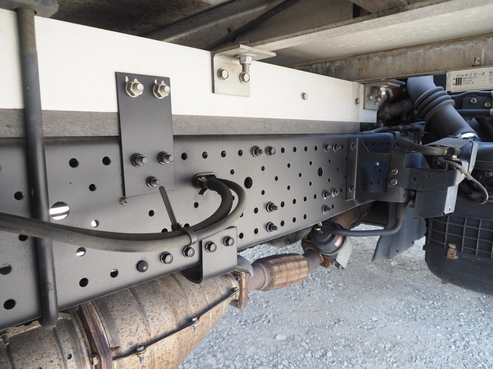 いすゞ エルフ 冷凍バン 小型 SKG-NPR85AN 年式 H23[写真39]