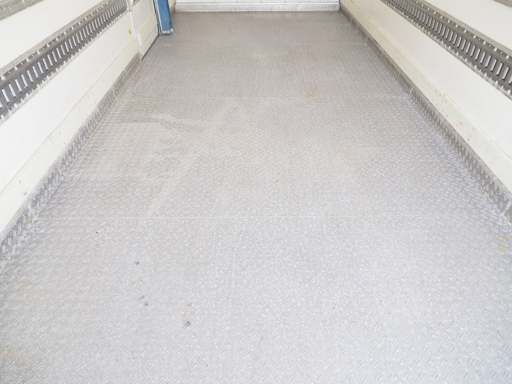 いすゞ エルフ 冷凍バン 小型 SKG-NPR85AN 年式 H23[写真21]