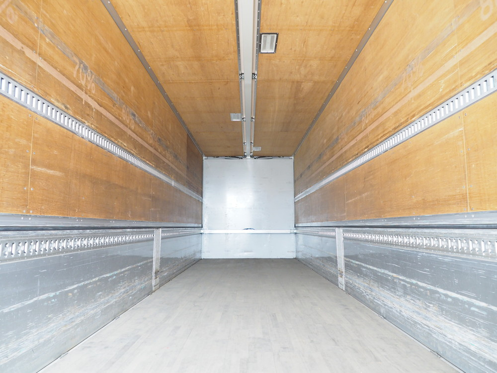 いすゞ ギガ ウイング車 大型 QKG-CYJ77A 年式 H27[写真25]