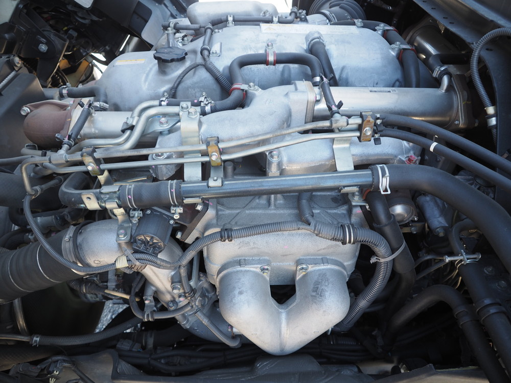 いすゞ ギガ ウイング車 大型 QKG-CYJ77A 年式 H27[写真61]