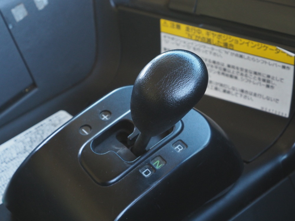 三菱ふそう スーパーグレート ウイング車 大型 LKG-FS54VZ 年式 H24[写真36]