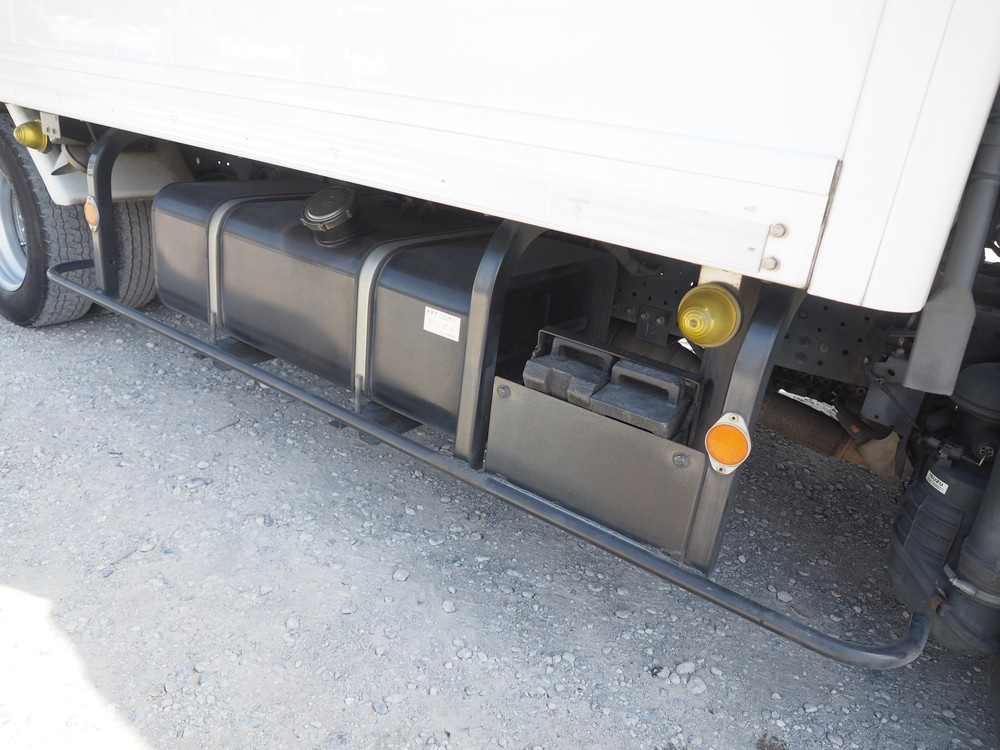 いすゞ エルフ 冷凍バン 小型 TKG-NPR85AN 年式 H24[写真10]