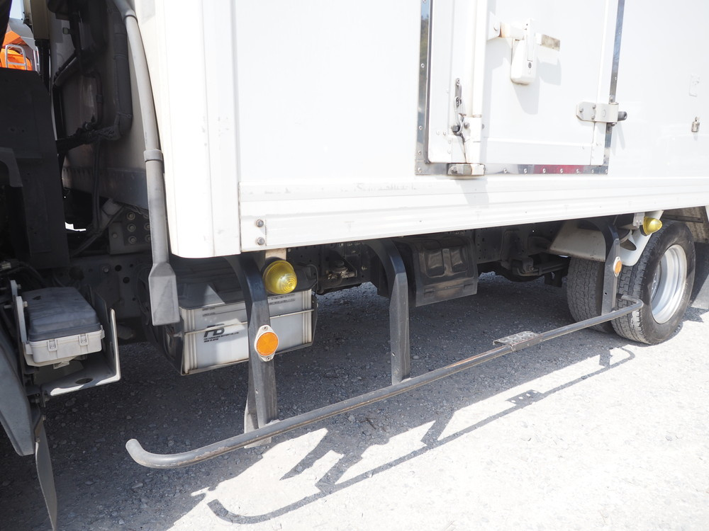 いすゞ エルフ 冷凍バン 小型 TKG-NPR85AN 年式 H24[写真13]