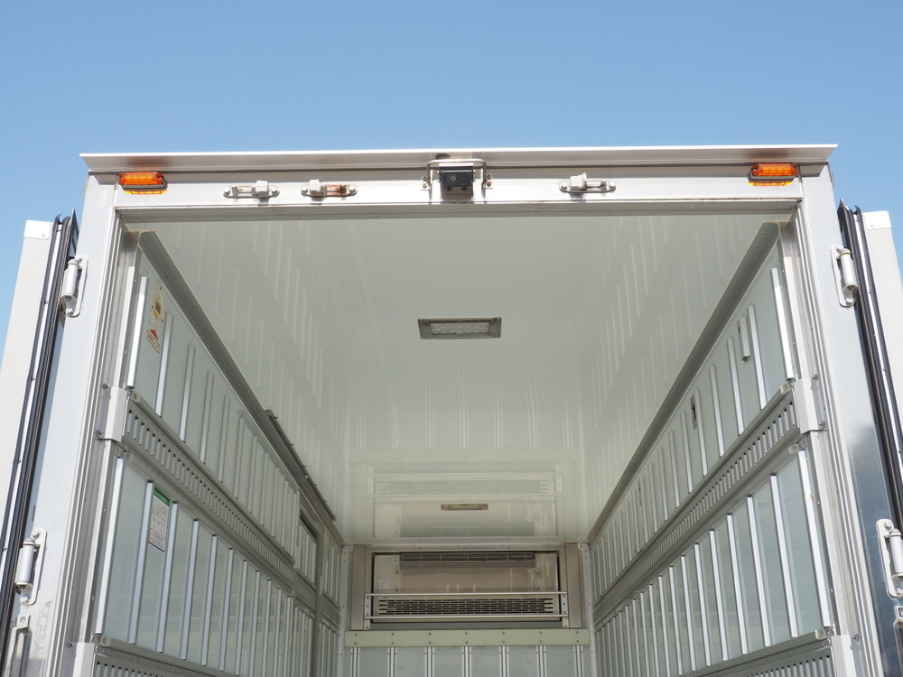 いすゞ エルフ 冷凍バン 小型 TKG-NMR85AN 年式 H26[写真30]