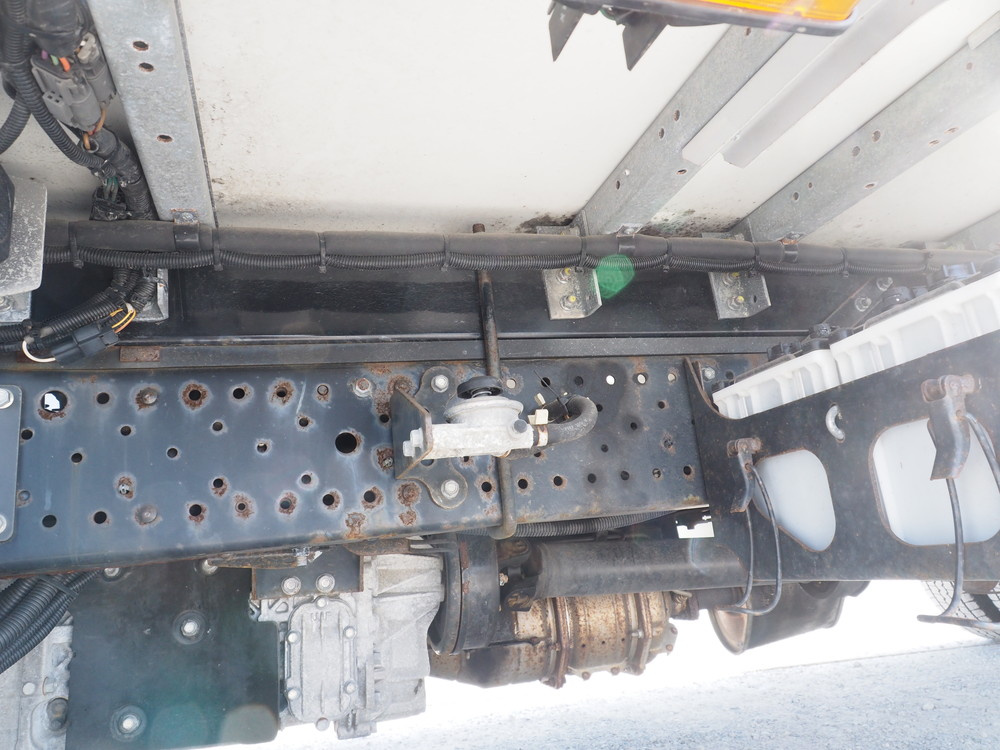 いすゞ エルフ 冷凍バン 小型 TKG-NMR85AN 年式 H26[写真54]