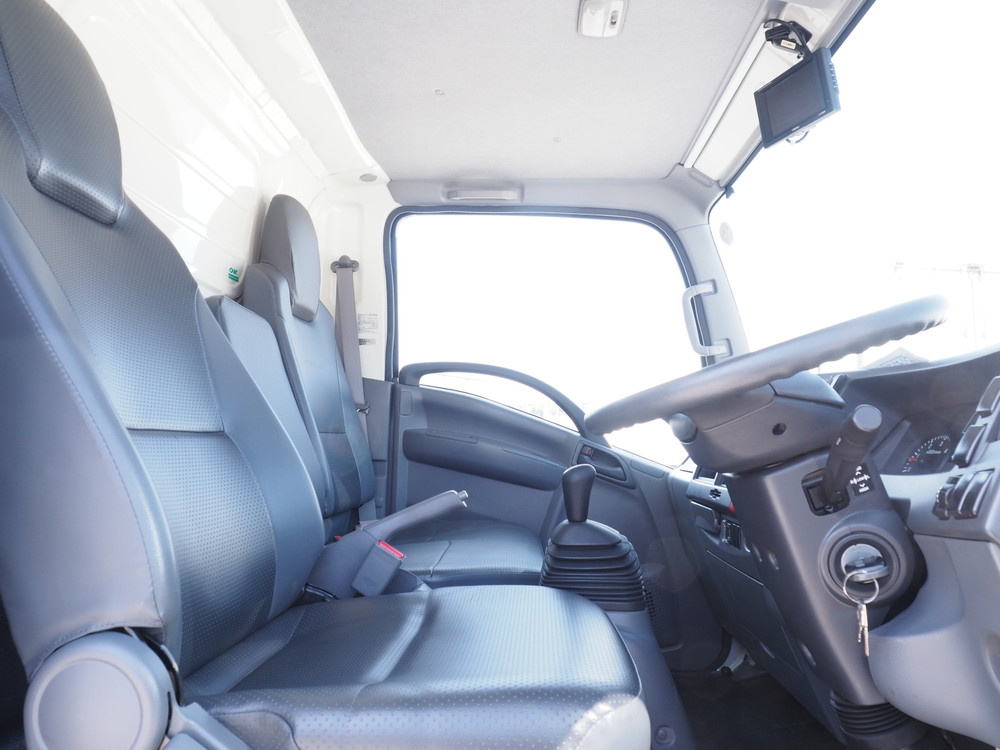 いすゞ エルフ 冷凍バン 小型 TKG-NMR85AN 年式 H26[写真39]