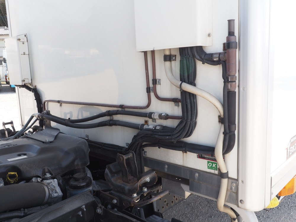 いすゞ エルフ 冷凍バン 小型 TKG-NMR85AN 年式 H26[写真61]