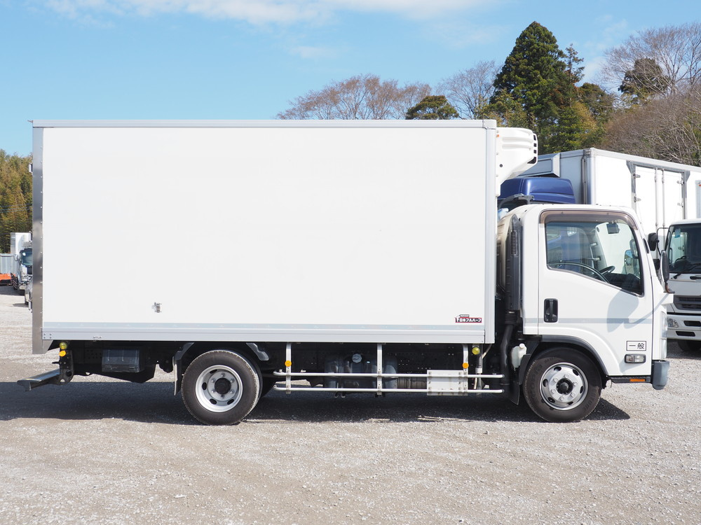 いすゞ エルフ 冷凍バン 小型 TKG-NPR85AN 年式 H25[写真09]