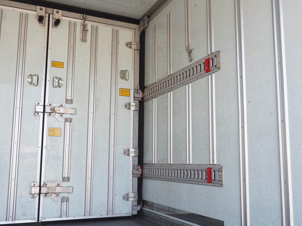 いすゞ エルフ 冷凍バン 小型 TKG-NPR85AN 年式 H25[写真44]