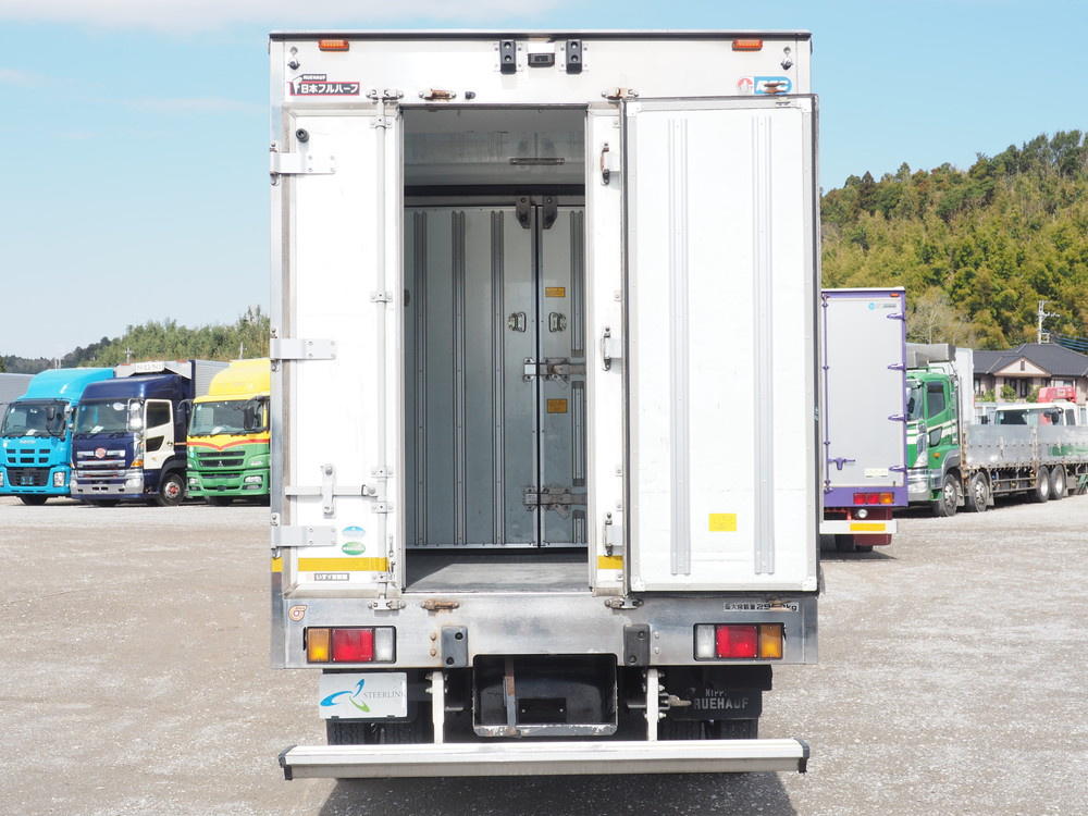 いすゞ エルフ 冷凍バン 小型 TKG-NPR85AN 年式 H25[写真26]