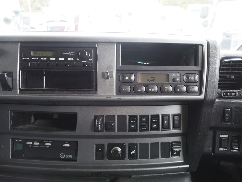 日野 グランドプロフィア ウイング車 大型 LKG-FW1EXBG 年式 H23[写真32]