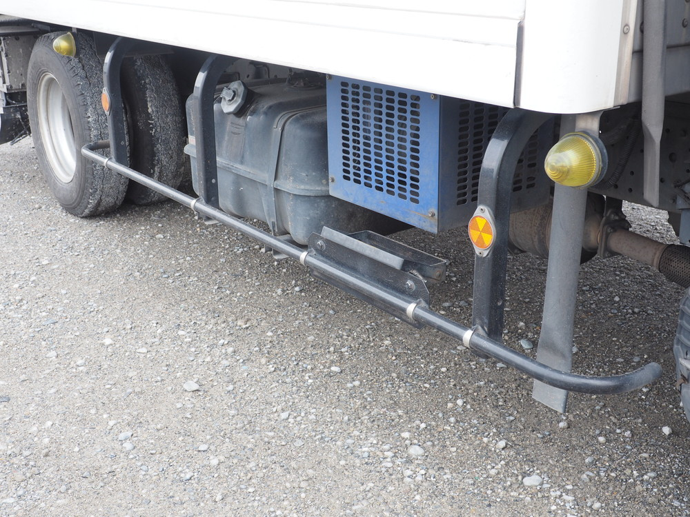 いすゞ エルフ 冷凍バン 小型 TPG-NPR85AN 年式 H27[写真10]