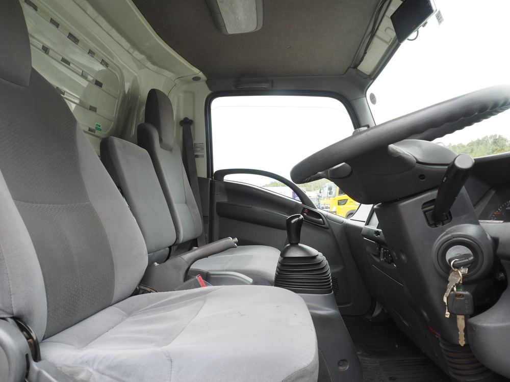 いすゞ エルフ 冷凍バン 小型 TPG-NPR85AN 年式 H27[写真29]