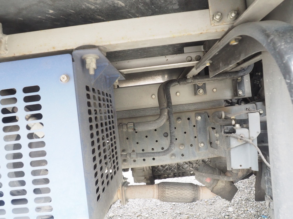 いすゞ エルフ 冷凍バン 小型 TPG-NPR85AN 年式 H27[写真42]