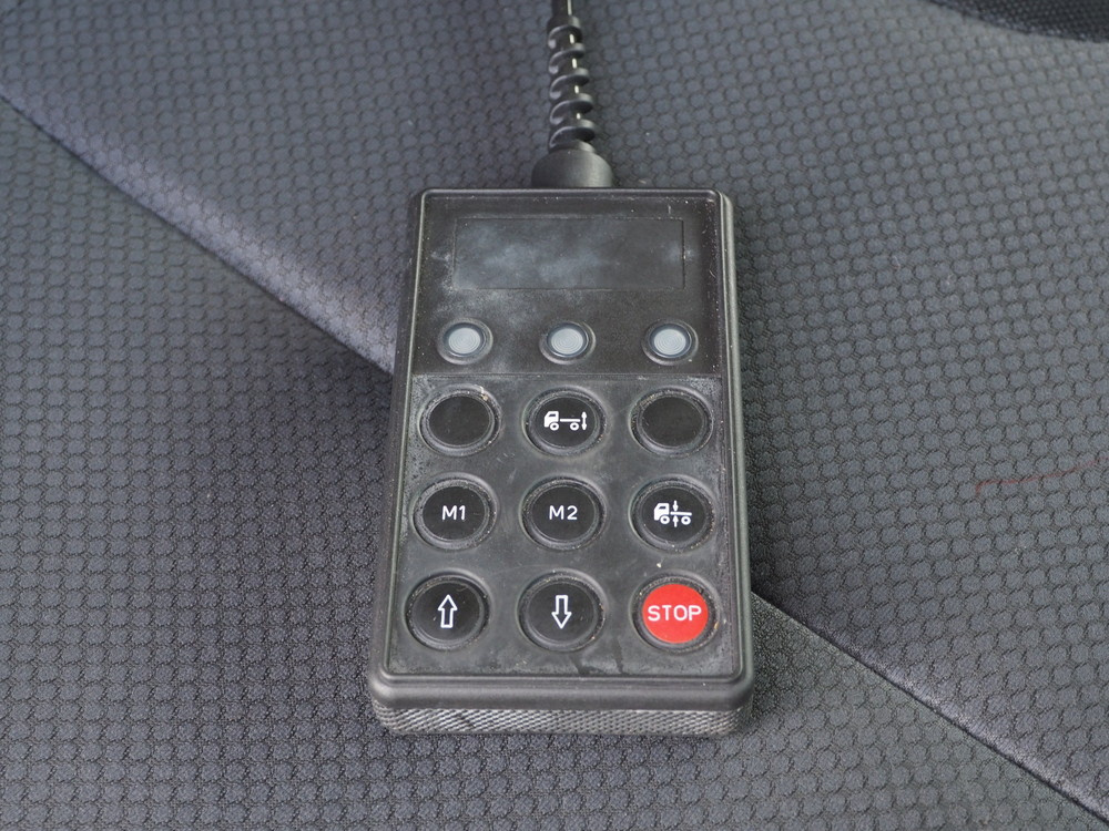 日野 グランドプロフィア ウイング車 大型 QPG-FW1EXEG 年式 H27[写真39]