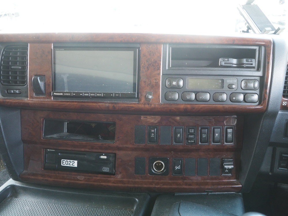 日野 グランドプロフィア ウイング車 大型 QPG-FW1EXEG 年式 H27[写真38]