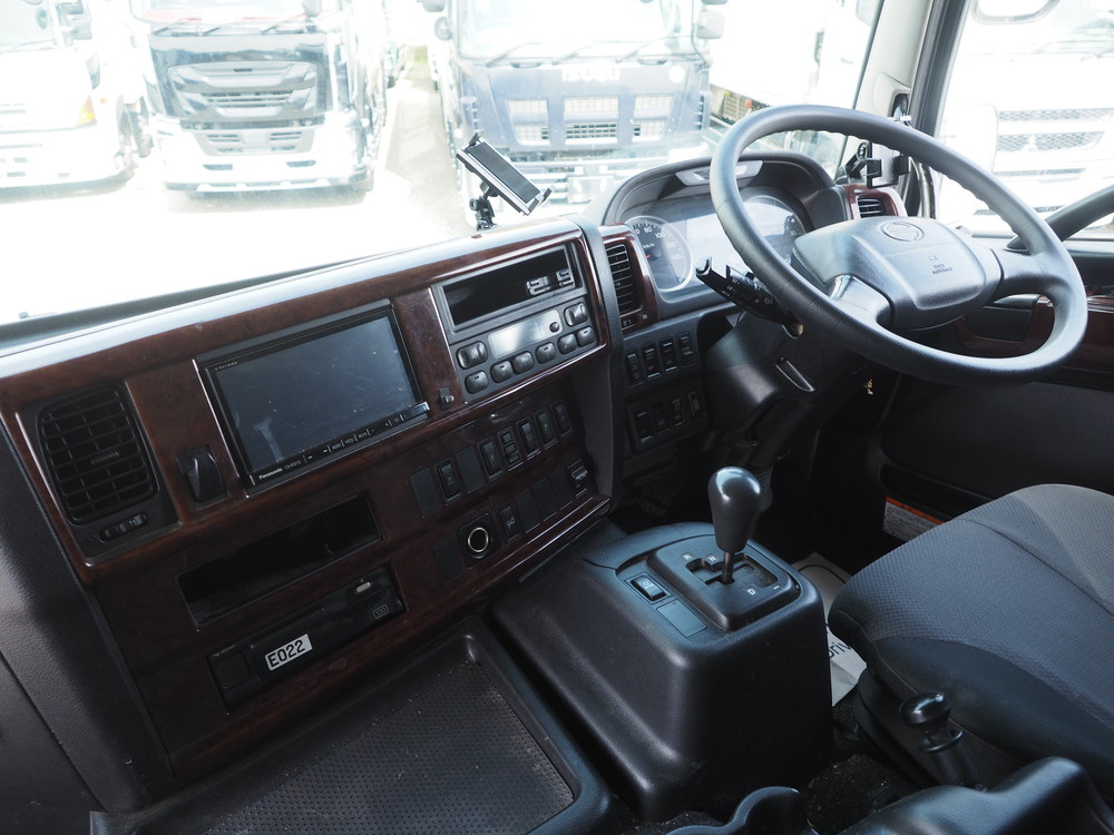 日野 グランドプロフィア ウイング車 大型 QPG-FW1EXEG 年式 H27[写真36]