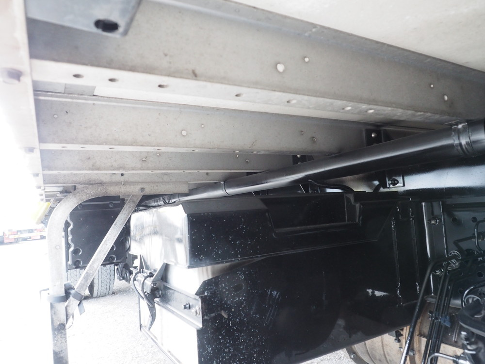 いすゞ フォワード ウイング車 中型 TKG-FRR90T2 年式 H27[写真50]