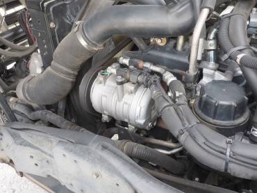 いすゞ フォワード 冷凍バン 中型 TKG-FRR90T2 年式 H25[写真52]