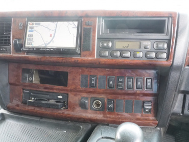 日野 グランドプロフィア ウイング車 大型 QPG-FW1EXEG 年式 H27 [写真49]