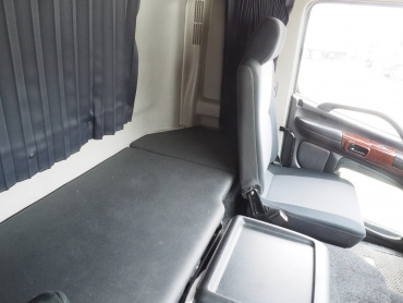 日野 グランドプロフィア ウイング車 大型 QPG-FW1EXEG 年式 H27 [写真51]