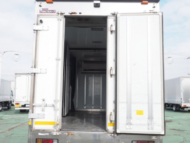 いすゞ エルフ 冷凍バン 小型 TKG-NPR85AN 年式 H25 [写真16]