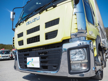 いすゞ ギガ ウイング車 大型 QKG-CYJ77A 年式 H27 [写真09]