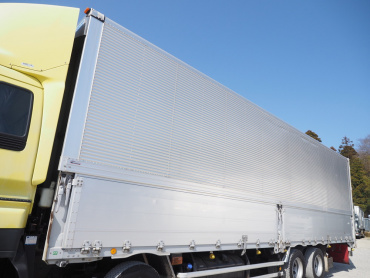 いすゞ ギガ ウイング車 大型 QKG-CYJ77A 年式 H27 [写真17]