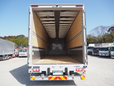 いすゞ ギガ ウイング車 大型 2PG-CYJ77C 年式 R2 [写真28]