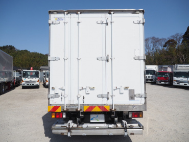 いすゞ エルフ 冷凍バン 小型 SKG-NPR85AN 年式 H23 [写真06]