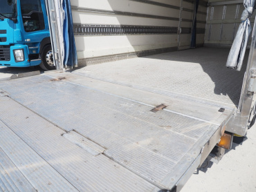 いすゞ エルフ 冷凍バン 小型 SKG-NPR85AN 年式 H23 [写真24]