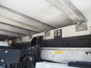 いすゞ エルフ 冷凍バン 小型 SKG-NPR85AN 年式 H23 [写真36]