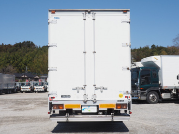 いすゞ ギガ ウイング車 大型 PDG-CYJ77W8A 年式 H21 [写真07]