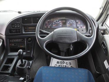 いすゞ ギガ ウイング車 大型 QKG-CYJ77A 年式 H27 [写真31]