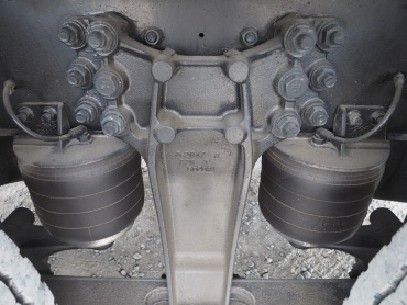 いすゞ ギガ ウイング車 大型 QKG-CYJ77A 年式 H27 [写真42]