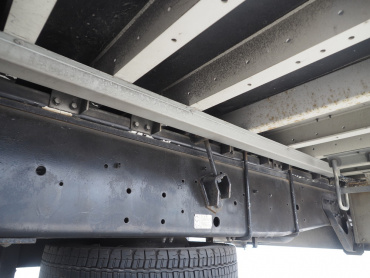 いすゞ ギガ ウイング車 大型 QKG-CYJ77A 年式 H27 [写真46]