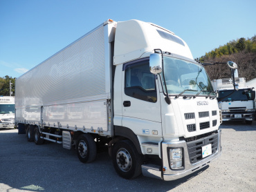 いすゞ ギガ ウイング車 大型 QKG-CYJ77A 年式 H27 [写真04]