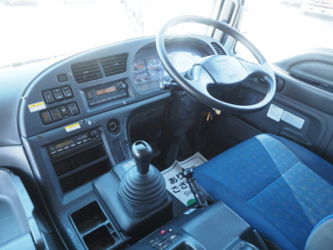 いすゞ ギガ ウイング車 大型 QKG-CYJ77A 年式 H27 [写真34]