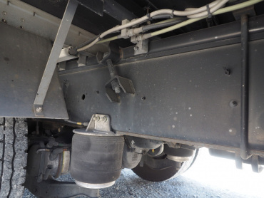 いすゞ ギガ ウイング車 大型 QKG-CYJ77A 年式 H27 [写真52]