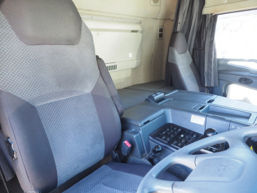 三菱ふそう スーパーグレート ウイング車 大型 LKG-FS54VZ 年式 H24 [写真33]