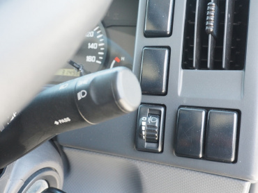 いすゞ エルフ 冷凍バン 小型 TKG-NMR85AN 年式 H26 [写真45]