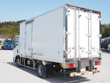 いすゞ エルフ 冷凍バン 小型 TKG-NMR85AN 年式 H26 [写真07]