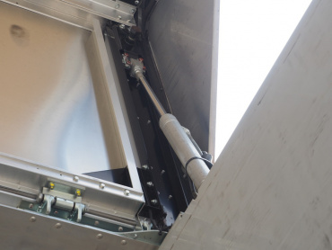 いすゞ ギガ ウイング車 大型 QKG-CYJ77A 年式 H27 [写真14]