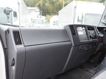 いすゞ エルフ 冷凍バン 小型 TPG-NPR85AN 年式 H27 [写真35]