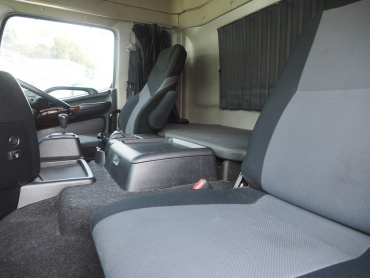 日野 グランドプロフィア ウイング車 大型 QPG-FW1EXEG 年式 H27 [写真43]