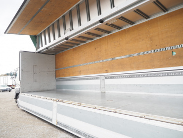 日野 グランドプロフィア ウイング車 大型 QPG-FW1EXEG 年式 H27 [写真21]