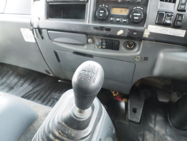 いすゞ フォワード ウイング車 中型 TKG-FRR90T2 年式 H27 [写真39]