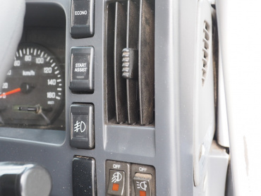 いすゞ フォワード ウイング車 中型 TKG-FRR90T2 年式 H27 [写真41]